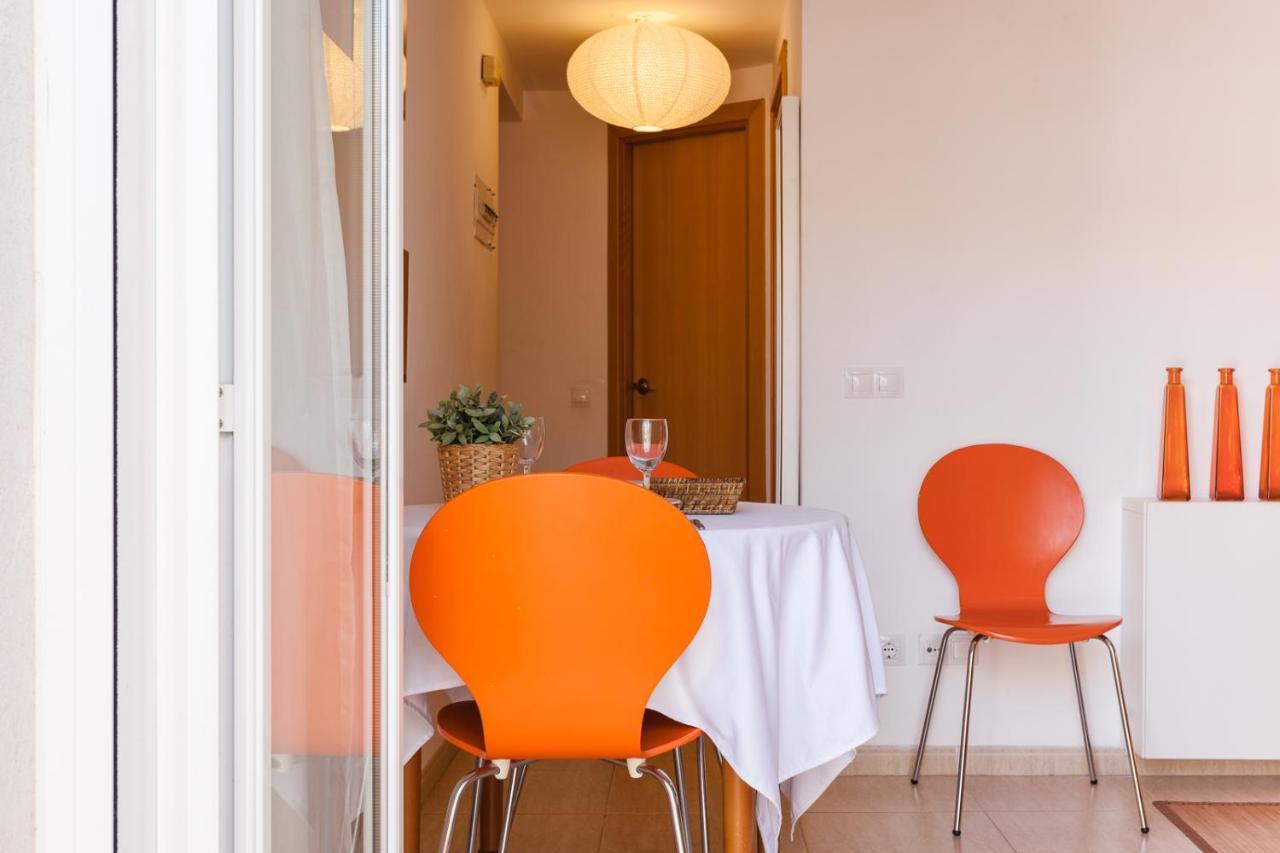 Patio Budget Apartment 12 卡隆赫 外观 照片